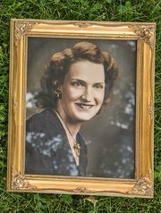 When Nana H. Dudley, 95, died in early May 2015, Evergreen Cemetery officials discovered a child's remains from the 1950s buried in a plot next to her husband in Louisville, Ky., that she bought for herself. (Photo: Brian Bohannon, The (Louisville, Ky.) Courier-Journal)